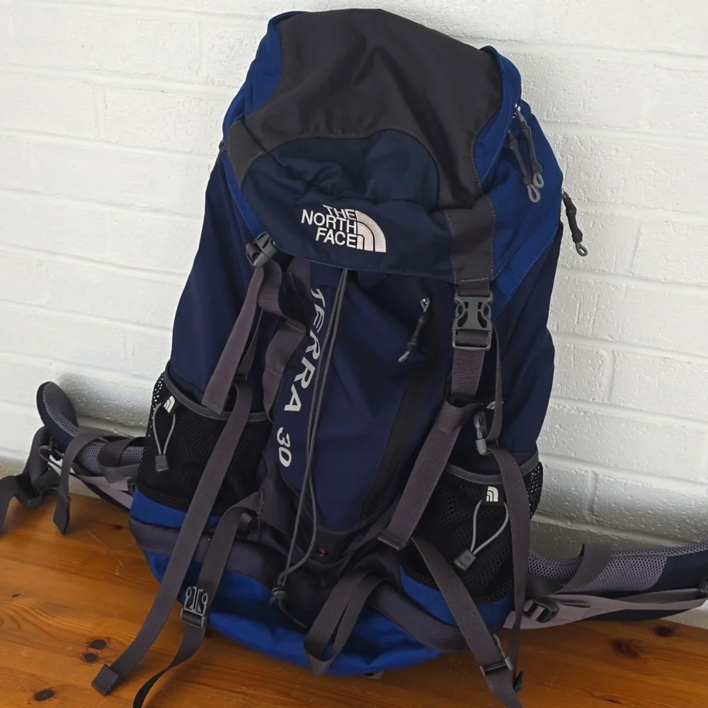 THE NORTH FACE Terra 30 Backpack