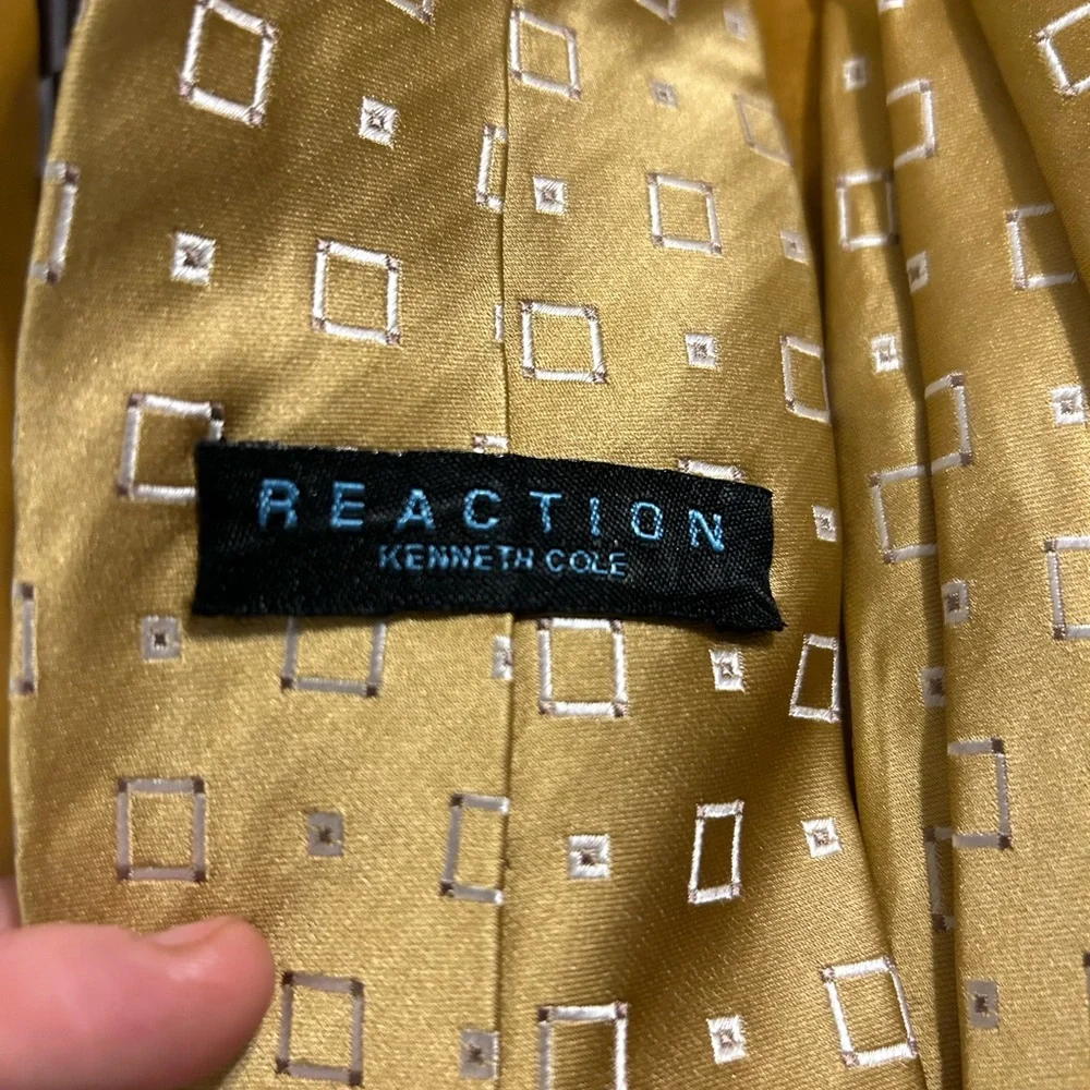 Kenneth Cole Reaction lot kenneth