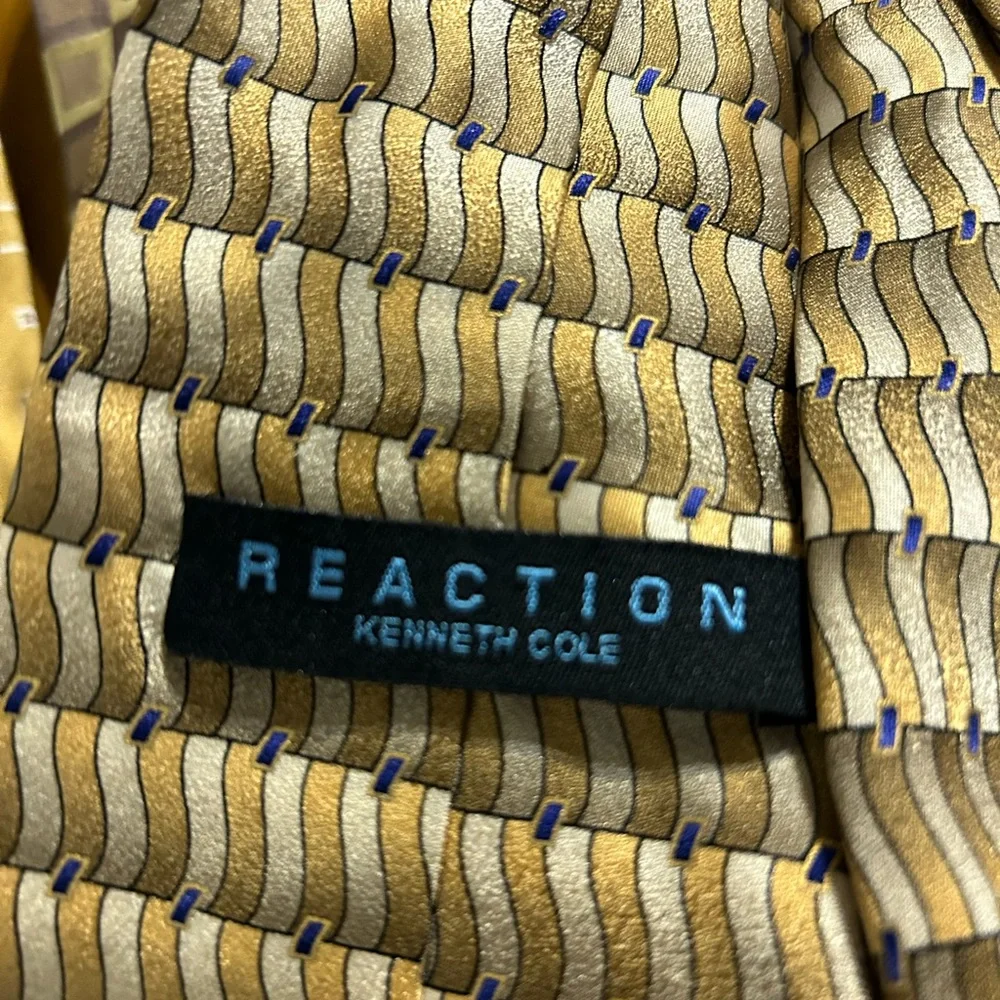 Kenneth Cole Reaction lot kenneth
