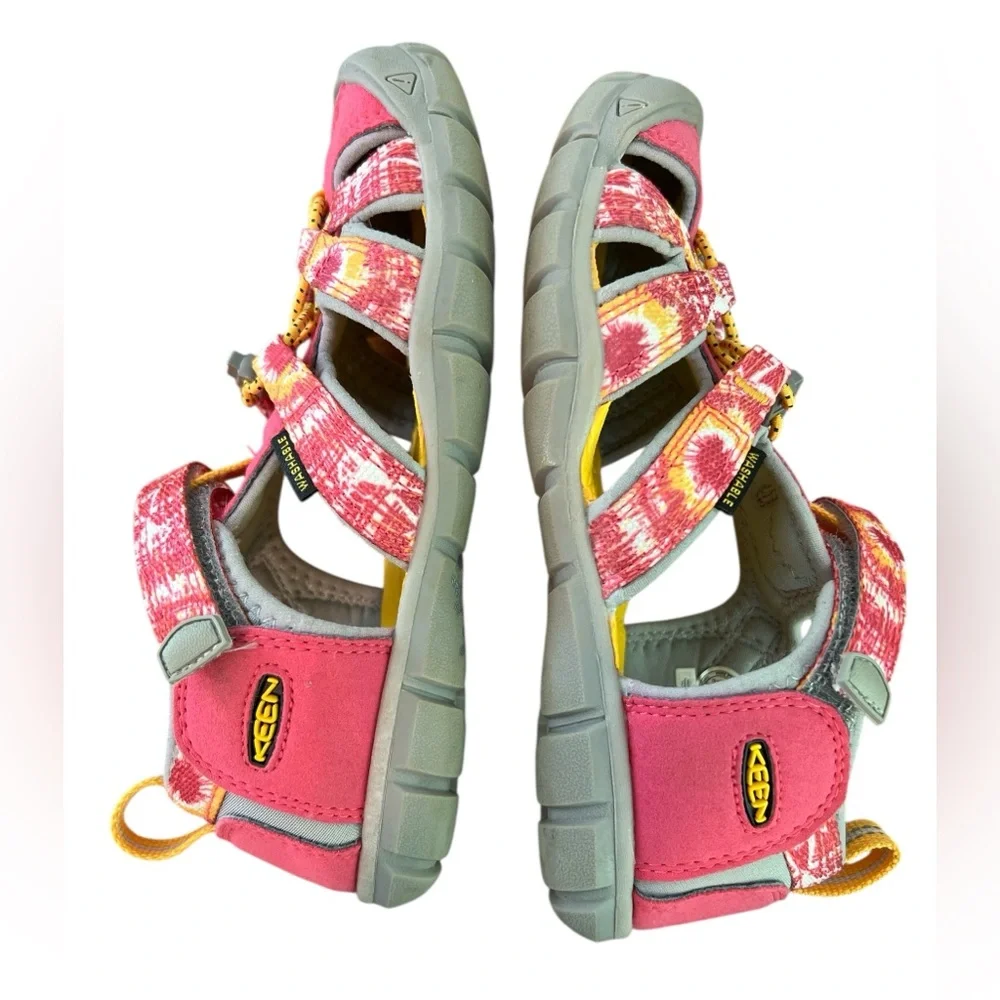 Keen toddler seacamp