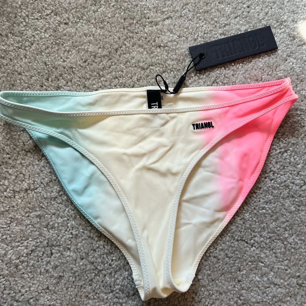 triangl swimwear *nwt never