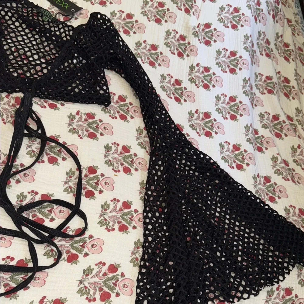 Dolls Kill stylish black