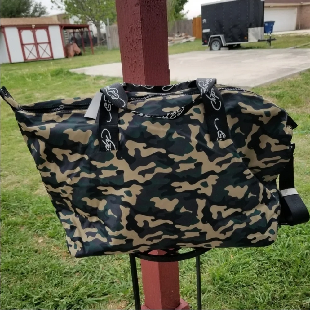 Ed Hardy camo Tiger gym travel unisex duffel bag NWOT