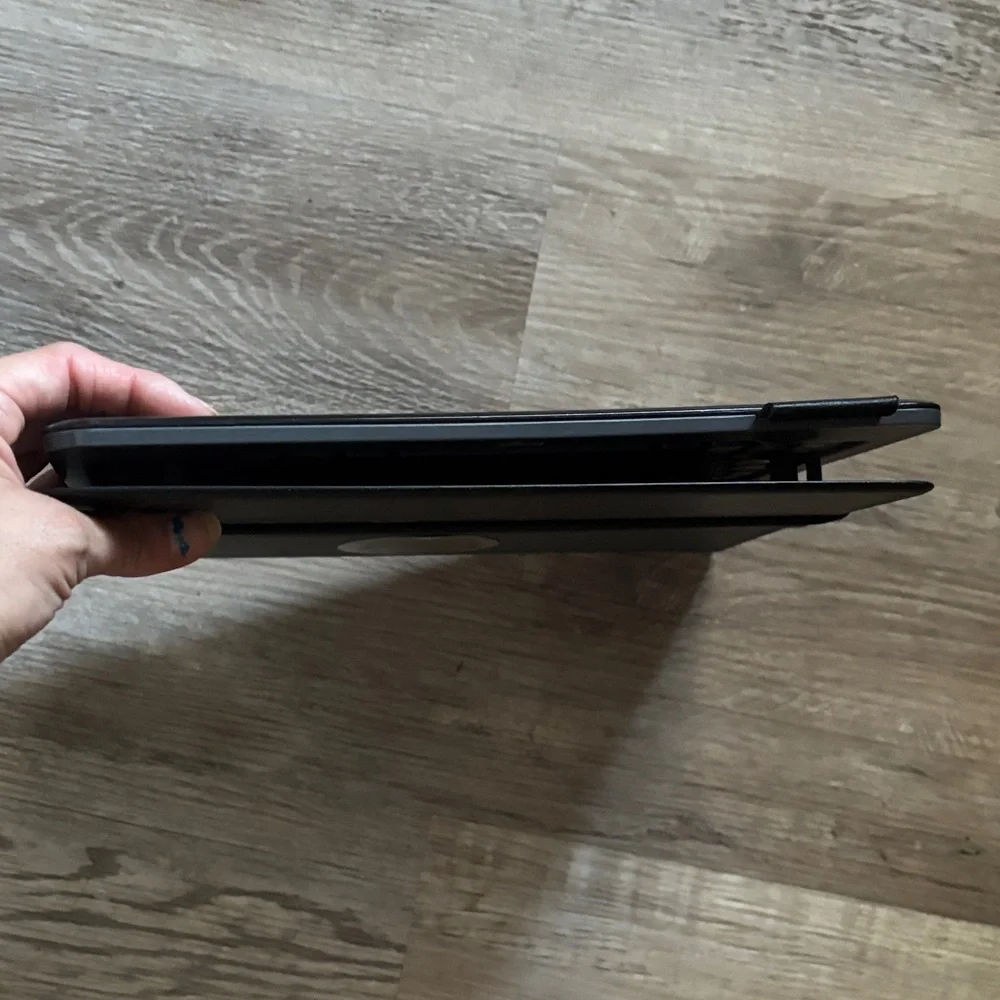 Logitech removed device gray