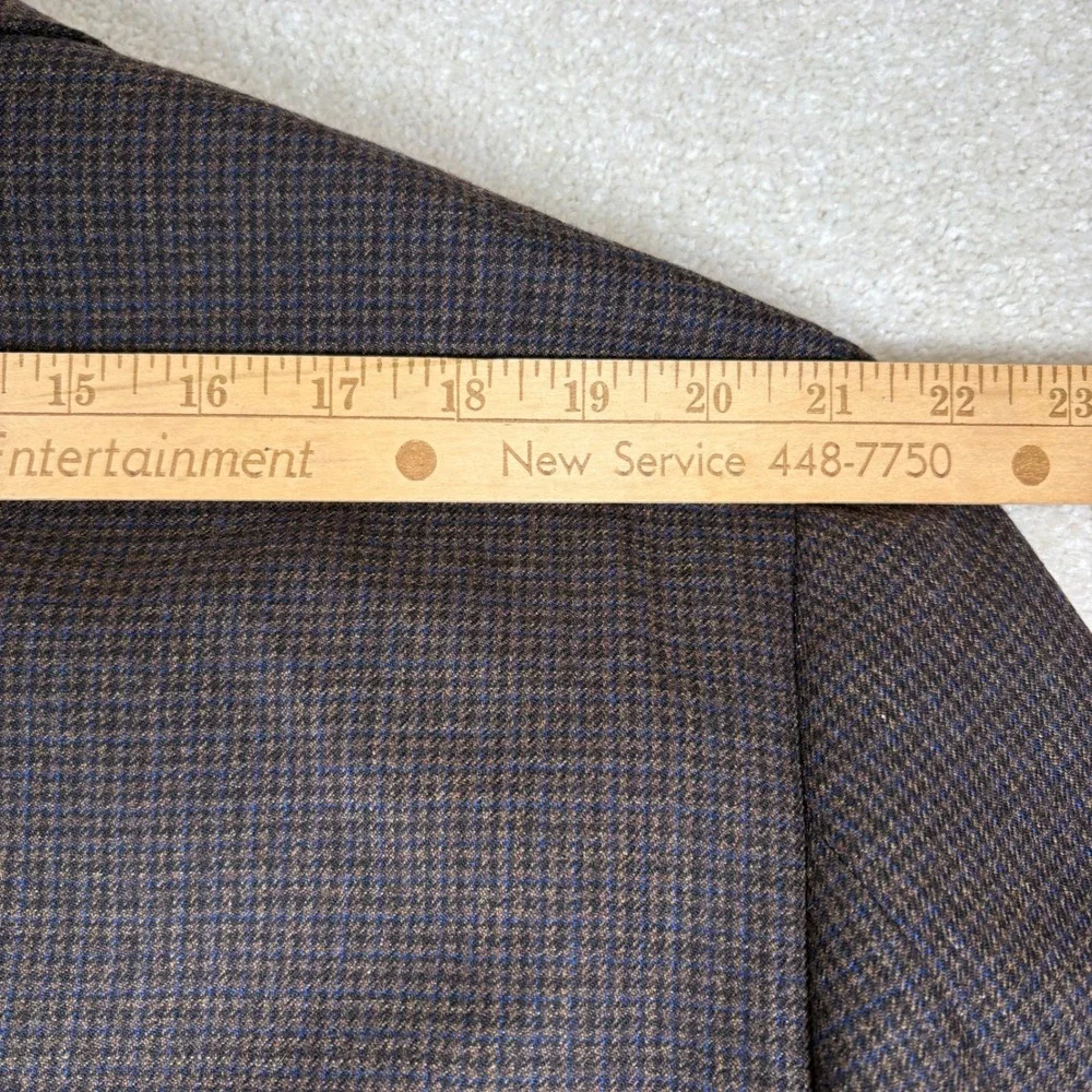Ralph Lauren Blazer Brown Plaid Wool Size 48R Measures 50 Sport Coat
