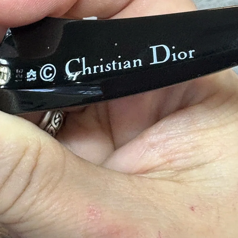 Dior chic black
