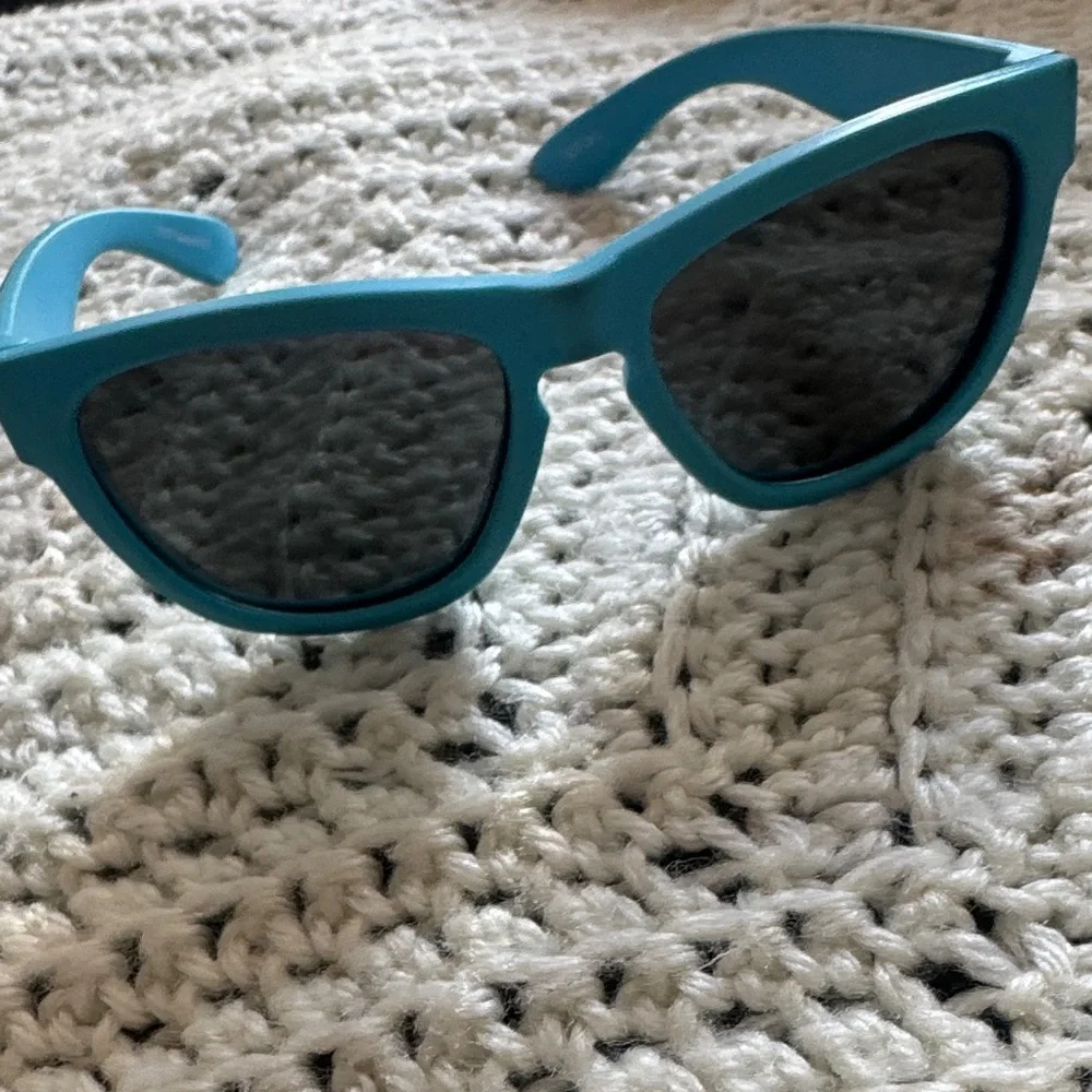 mini shades bold blue