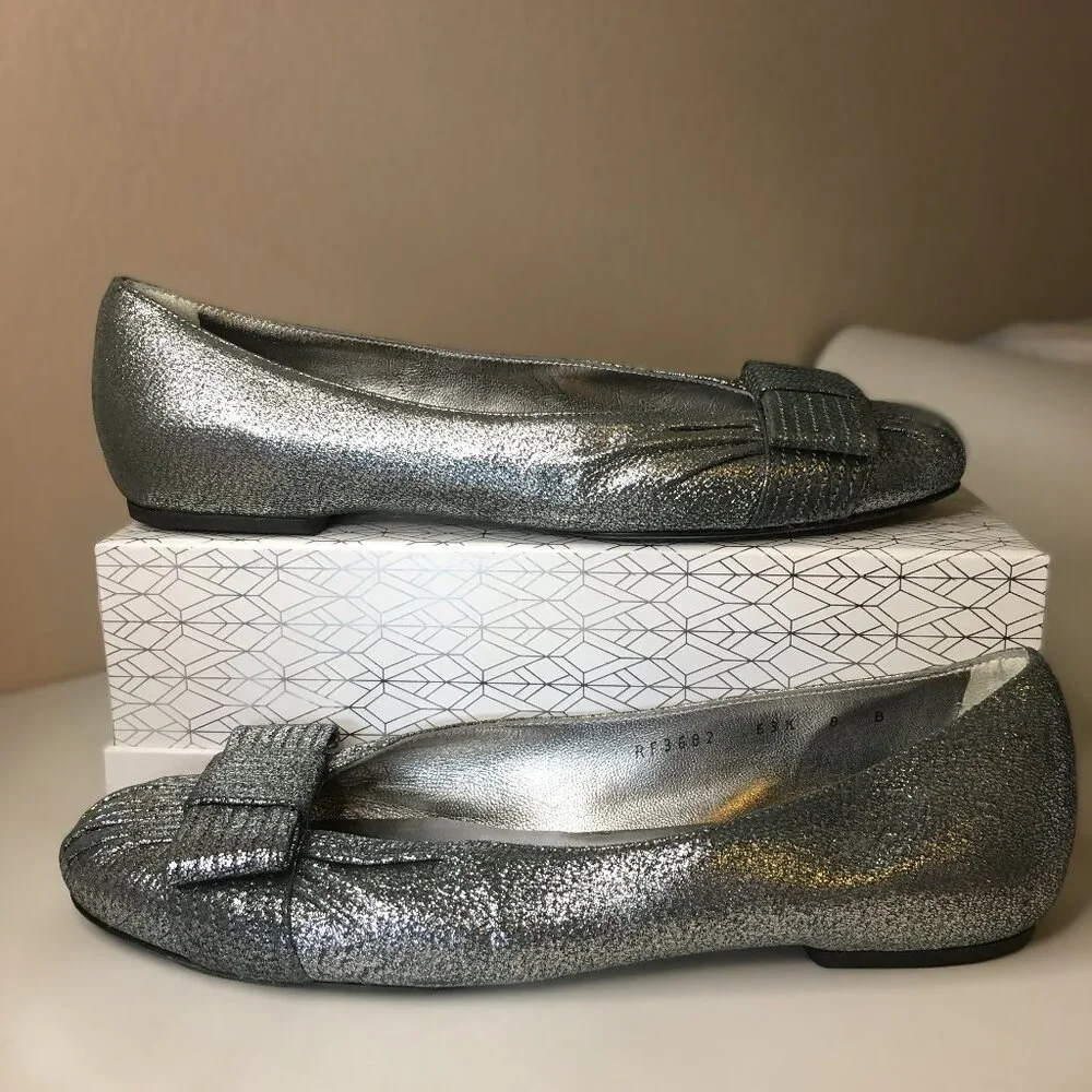 Salvatore Ferragamo skinny silver
