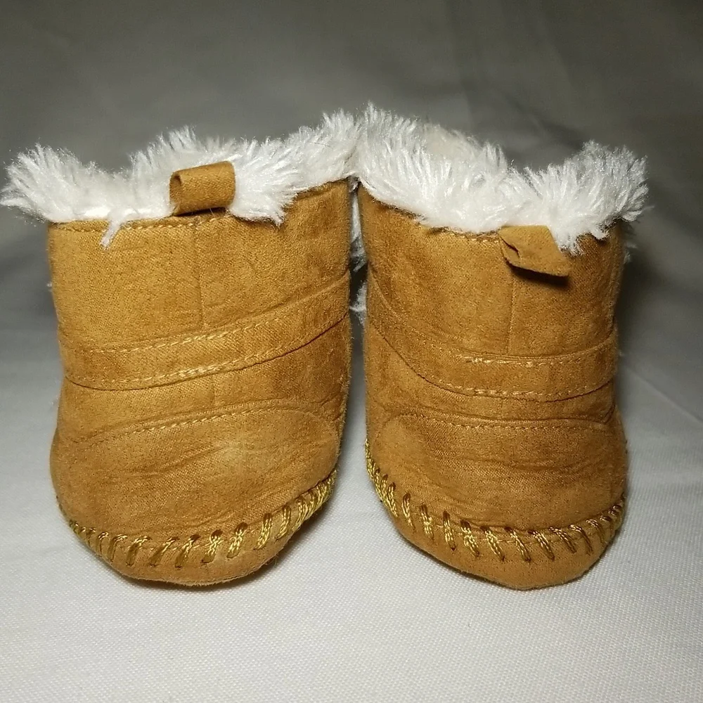Teeny Toes moccasin style