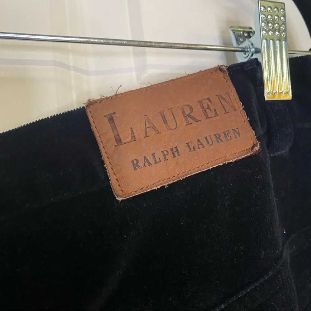 Lauren Ralph Lauren back pocket