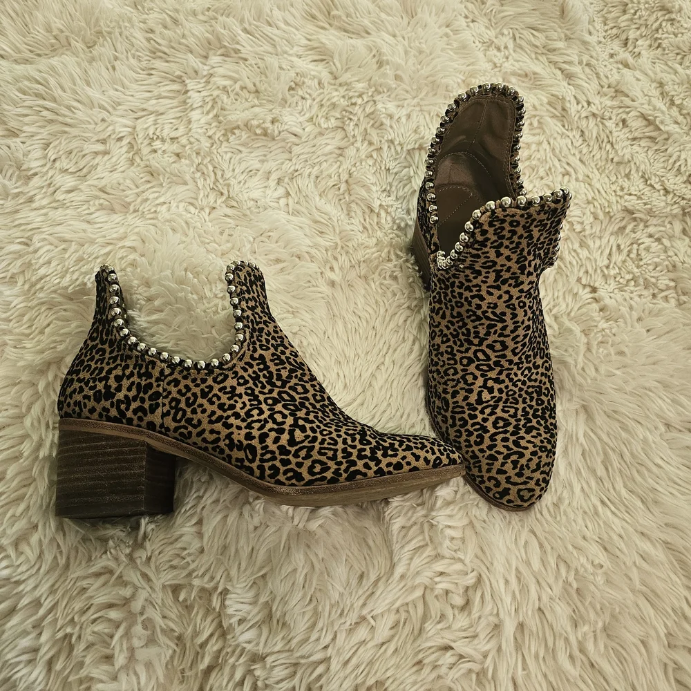 Gianni Bini stylish leopard