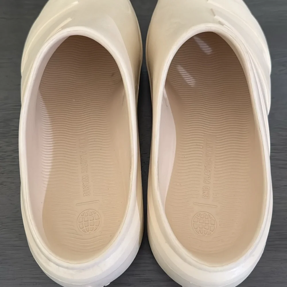 adidas comfortable cream