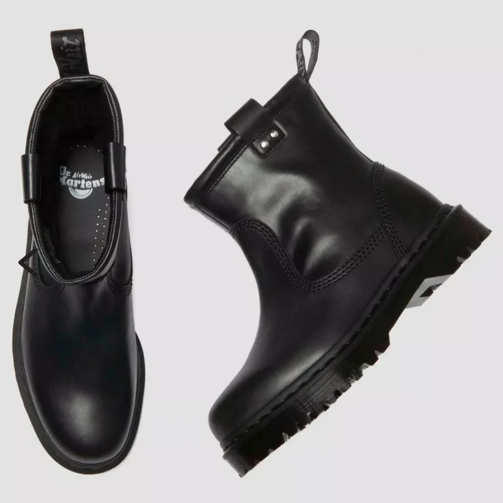 Dr. Martens dr martens