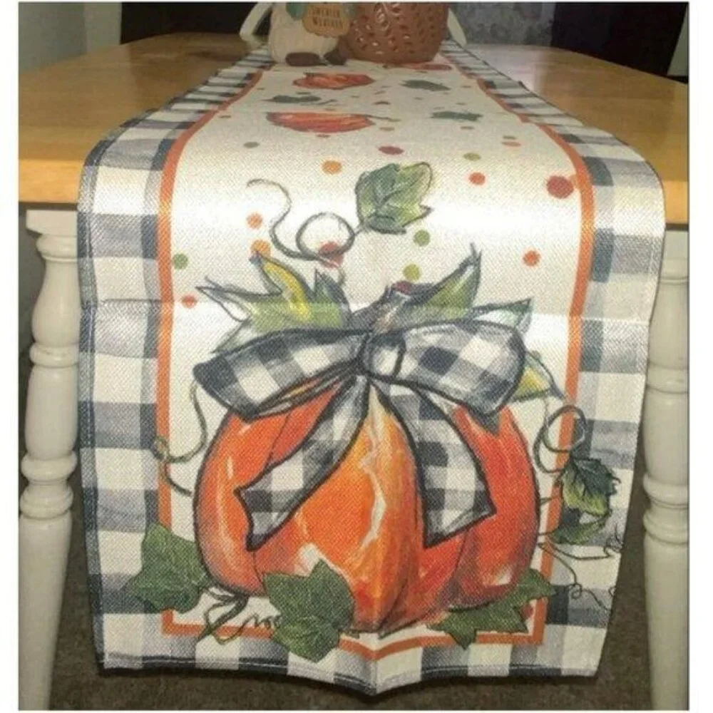 N/A pumpkin table