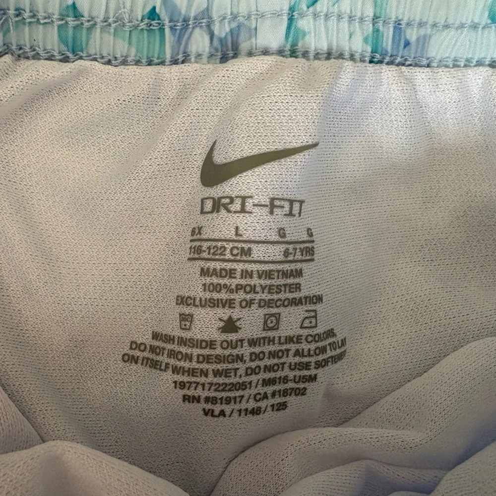 Girls Nike Dri-FIT Flowers White and Blue Shorts