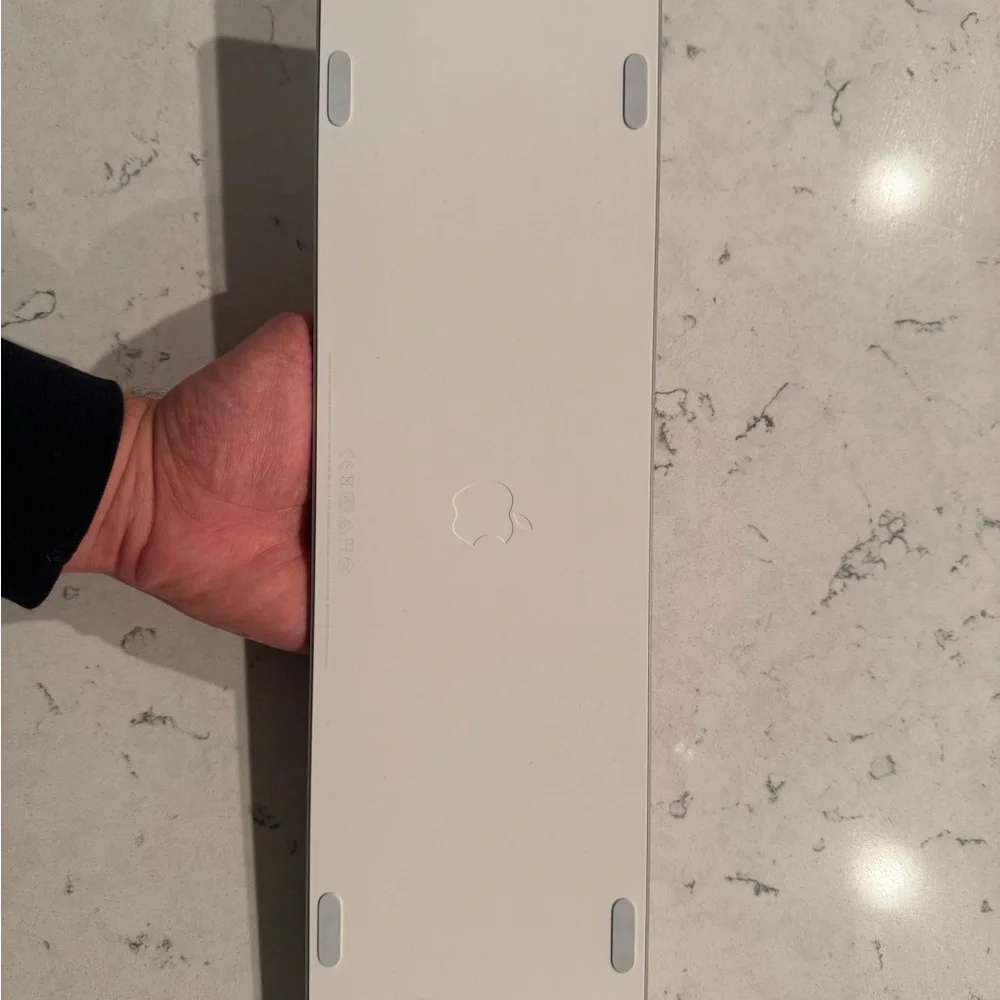 Apple sleek wireless