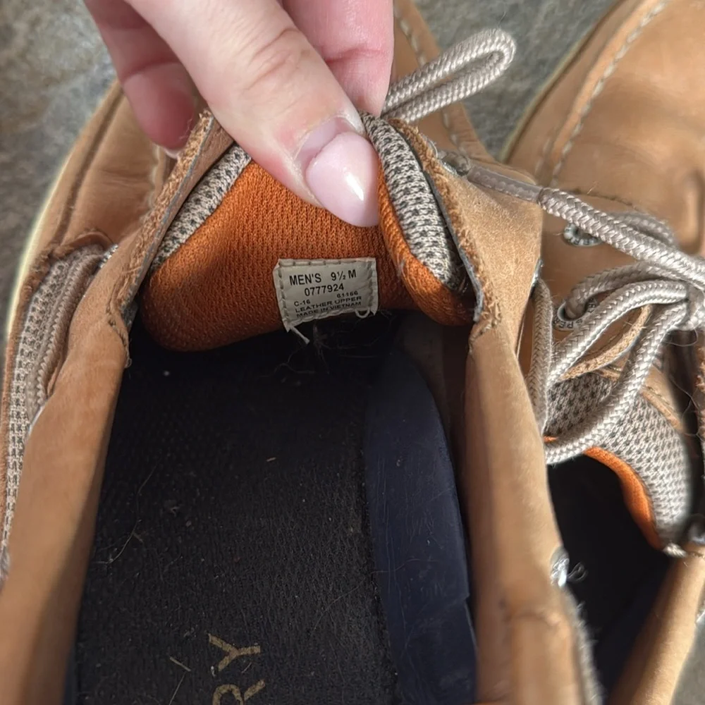 Sperry good used