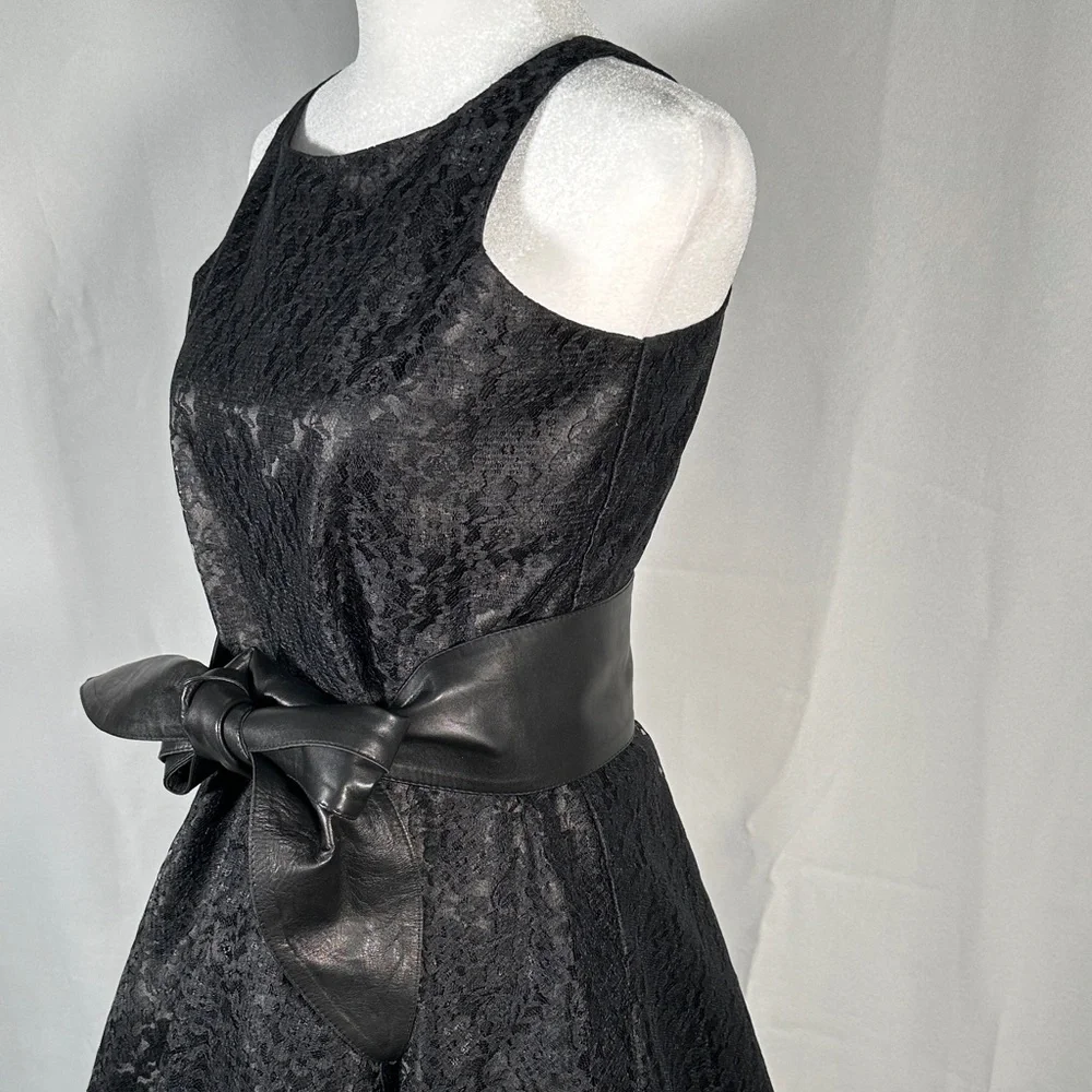 Good Girls USA Elegant Black Lace Dress