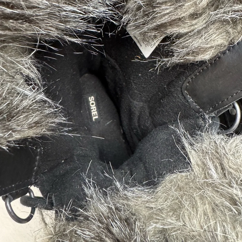 SOReL ‘Tofino II' Faux Fur Lined Waterproof Boot (Women size 8