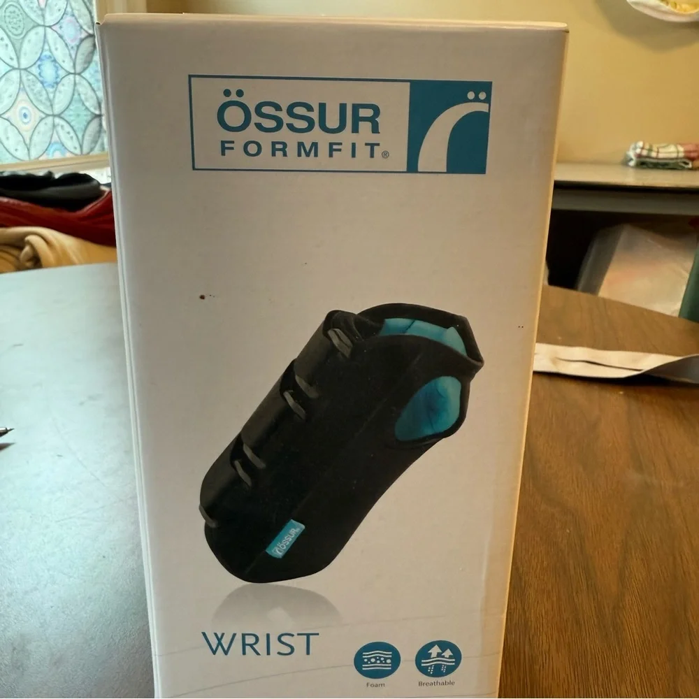 Ossur 317073 FormFit Wrist Brace 8