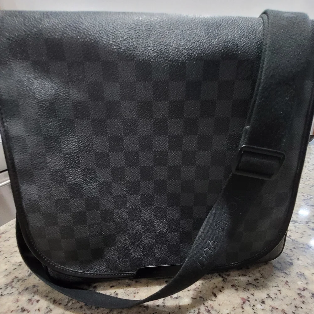 Louis Vuitton louis vuitton