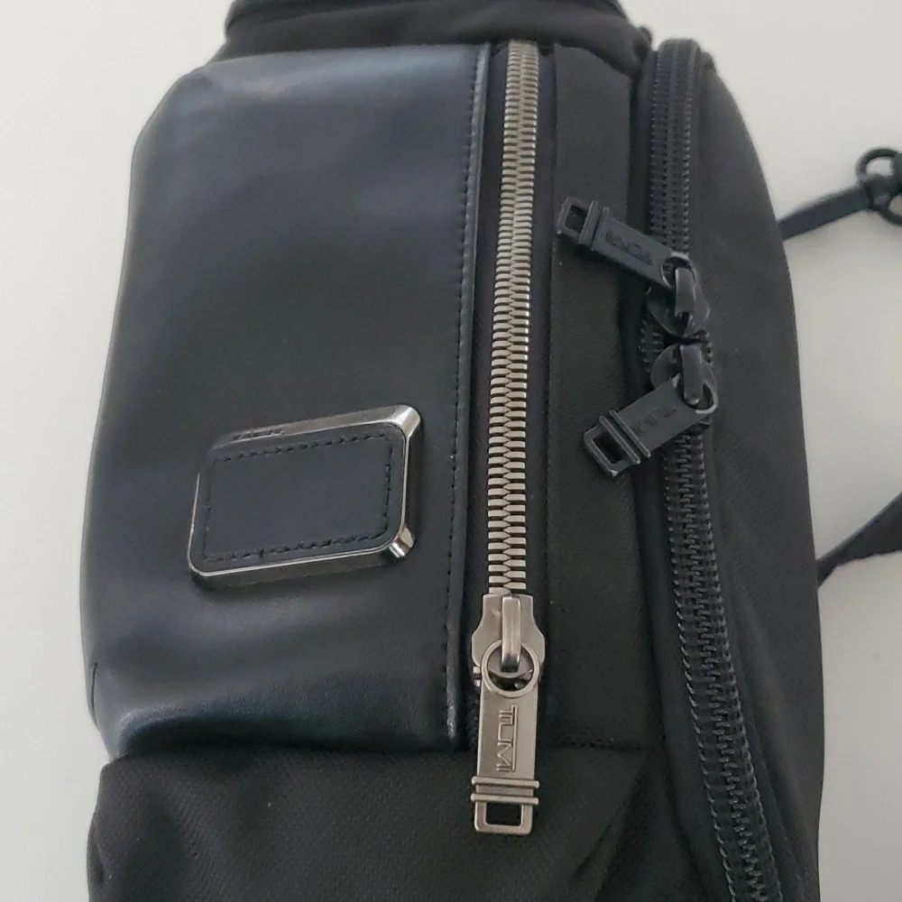 Tumi new minimal