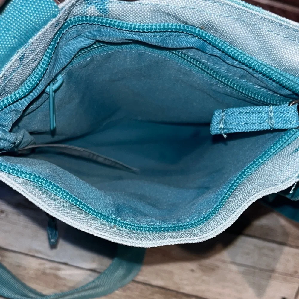 Dakine messenger bag
