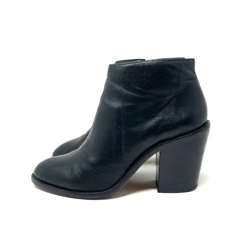 Loeffler Randall loeffler randall