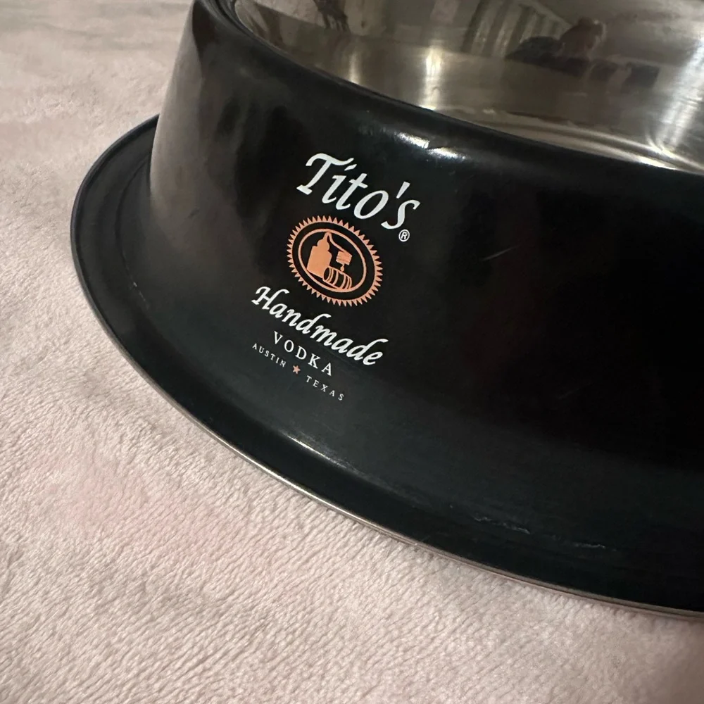 Tito’S stylish durable