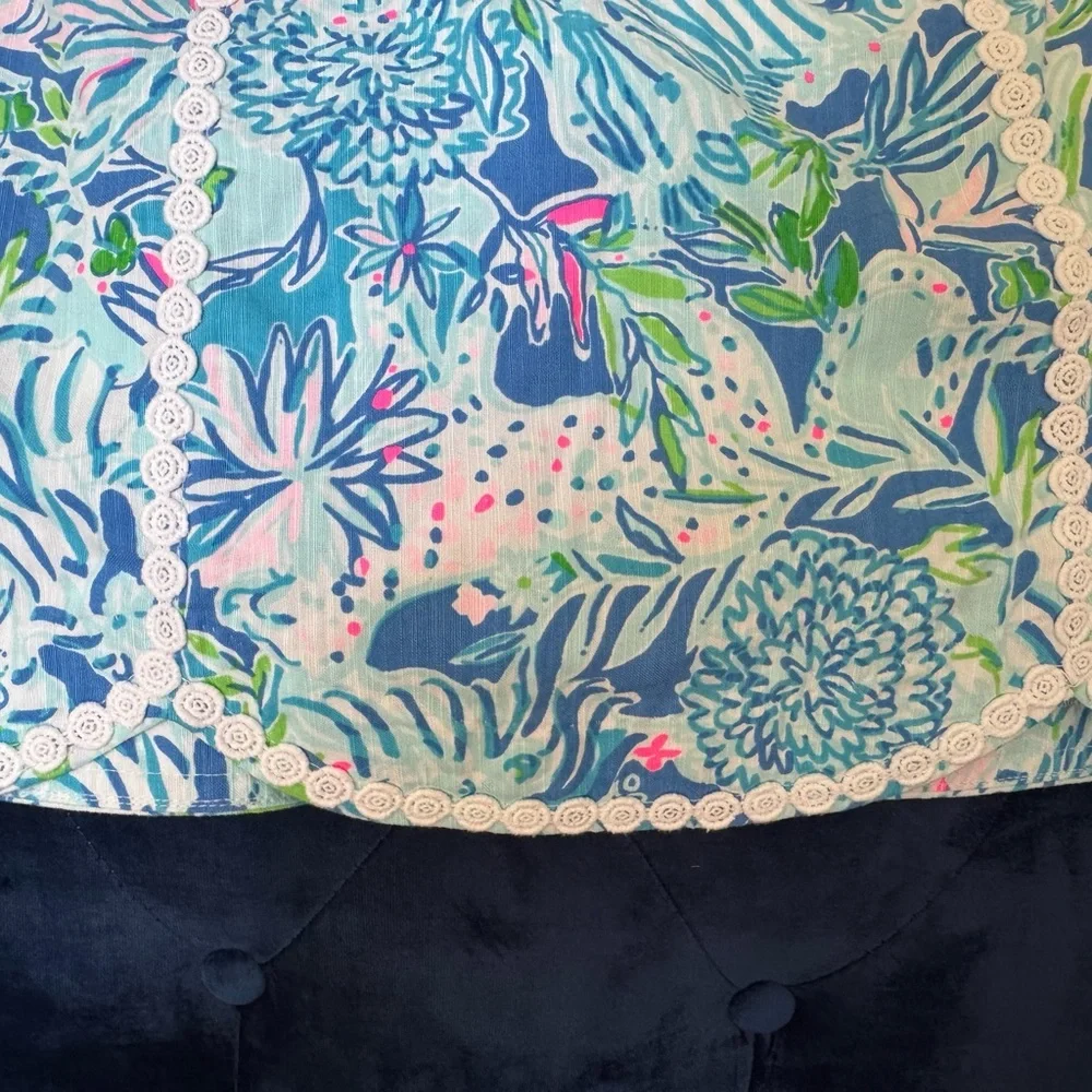Lilly Pulitzer this stylish