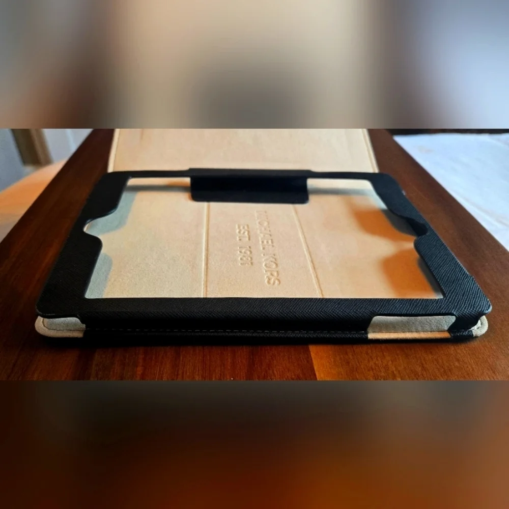 NWOT | Michael Kors | Leather Tablet Case | Black w/ Cream Interior & Gold Logo