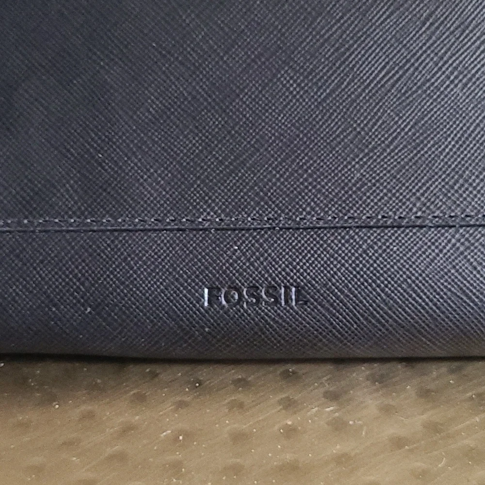 Fossil brand new
