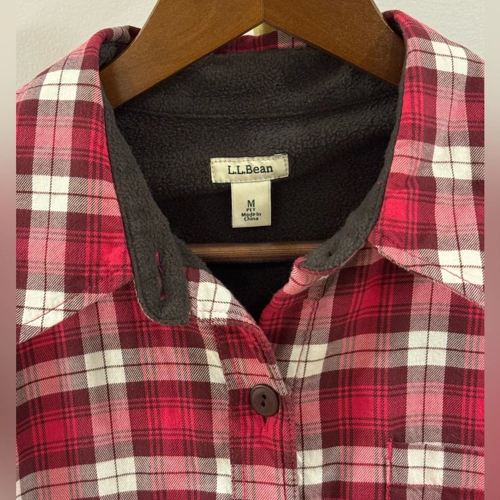 L.L. Bean 🟥⬜️🟥⬜️classic plaid