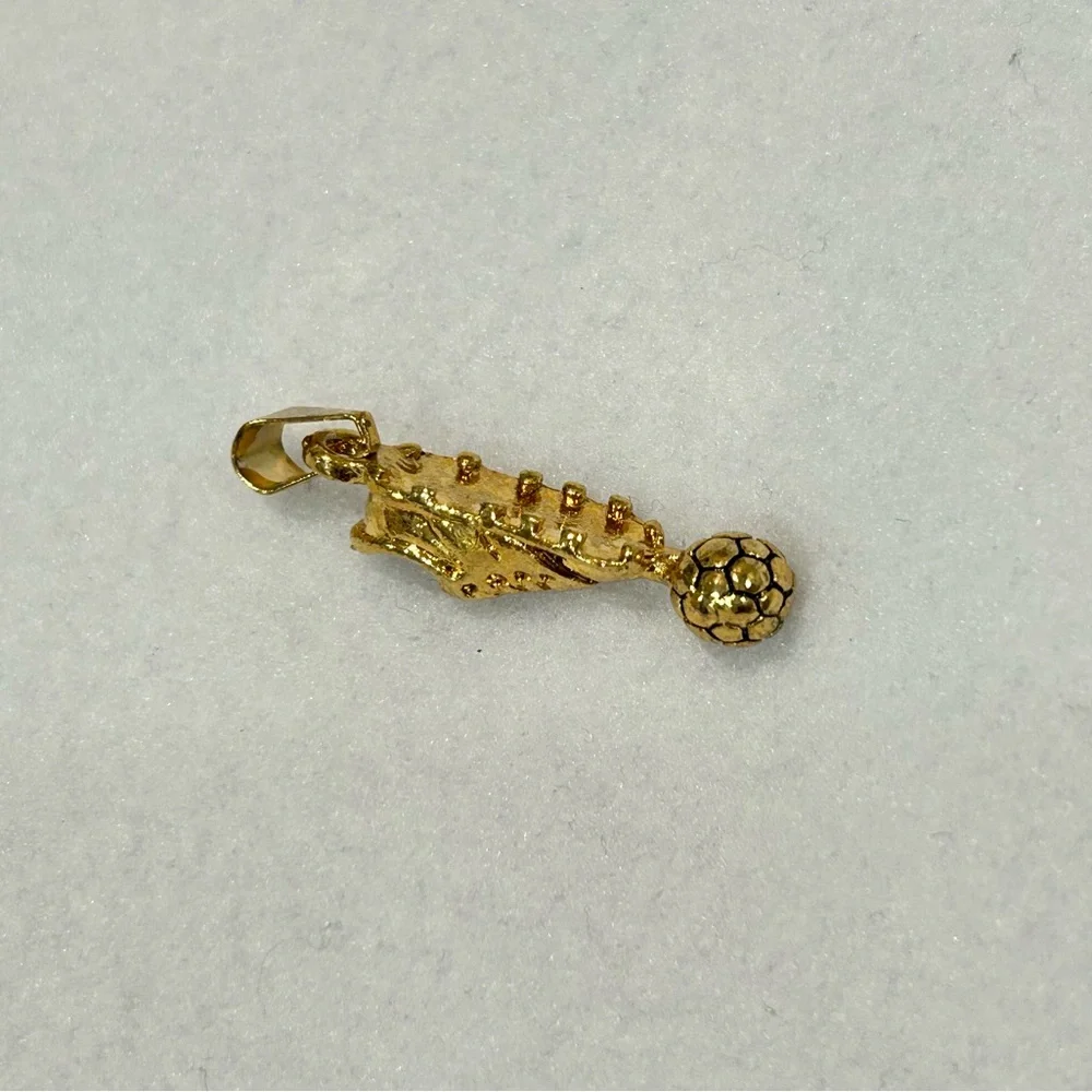 N/A elegant gold