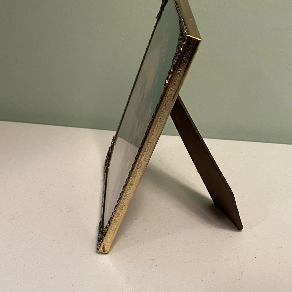 N/A vinatge metal
