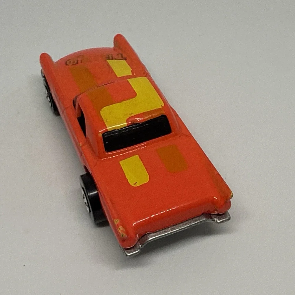 1977 Hot Wheels Pink Tbird Malaysia