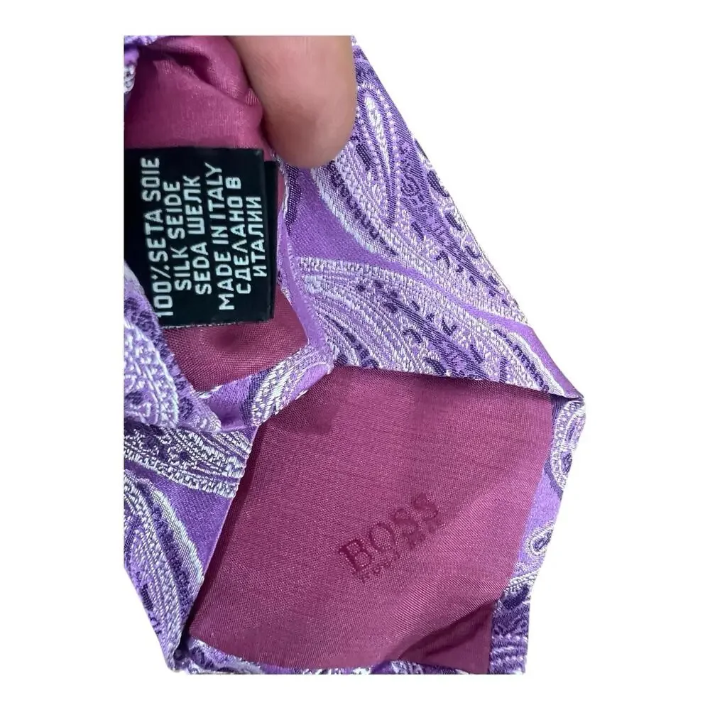 Hugo Boss 100% Silk Men's Tie Necktie Purple Paisley Made in Italy $98 NWT