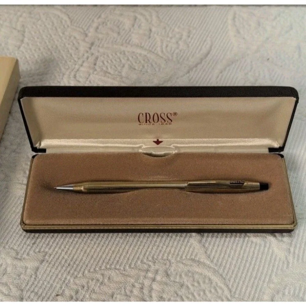 Cross vintage boeing