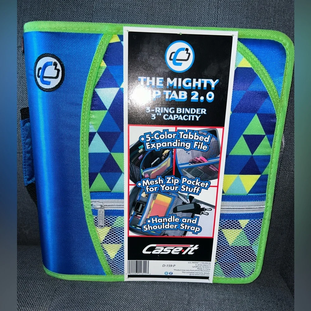 Case It Mighty Zip Tab Binder Blue Green Geometric  NWT 5 expanding files Strap