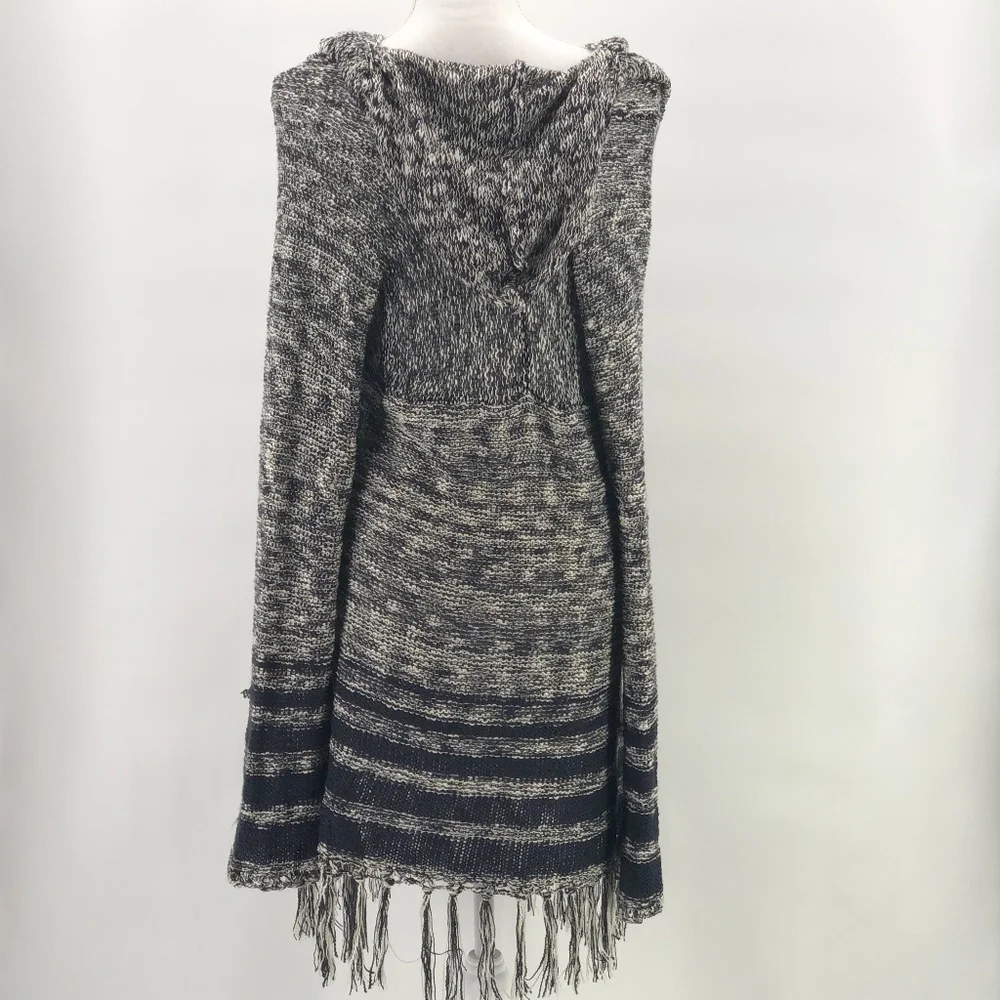 Anthropologie gray black