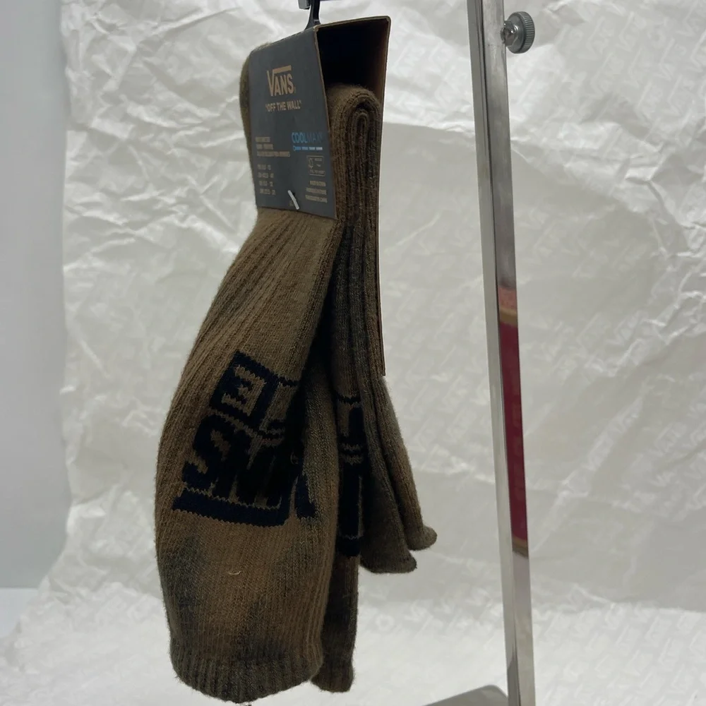 Vans socks features