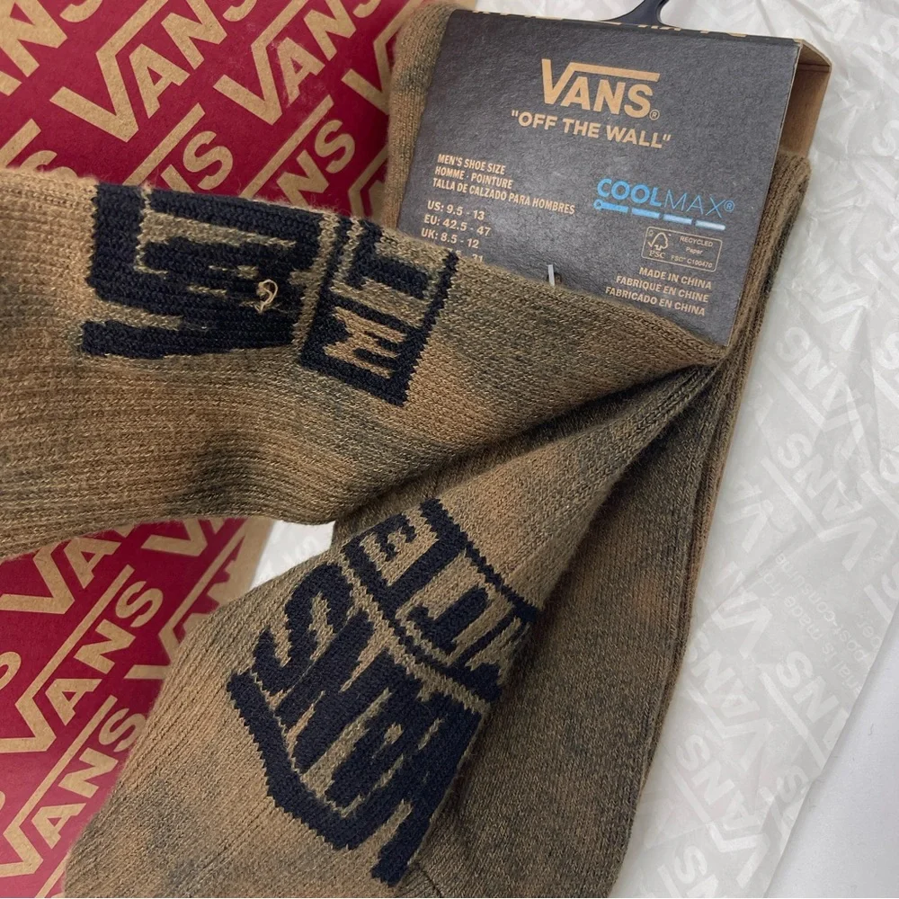 Vans socks features