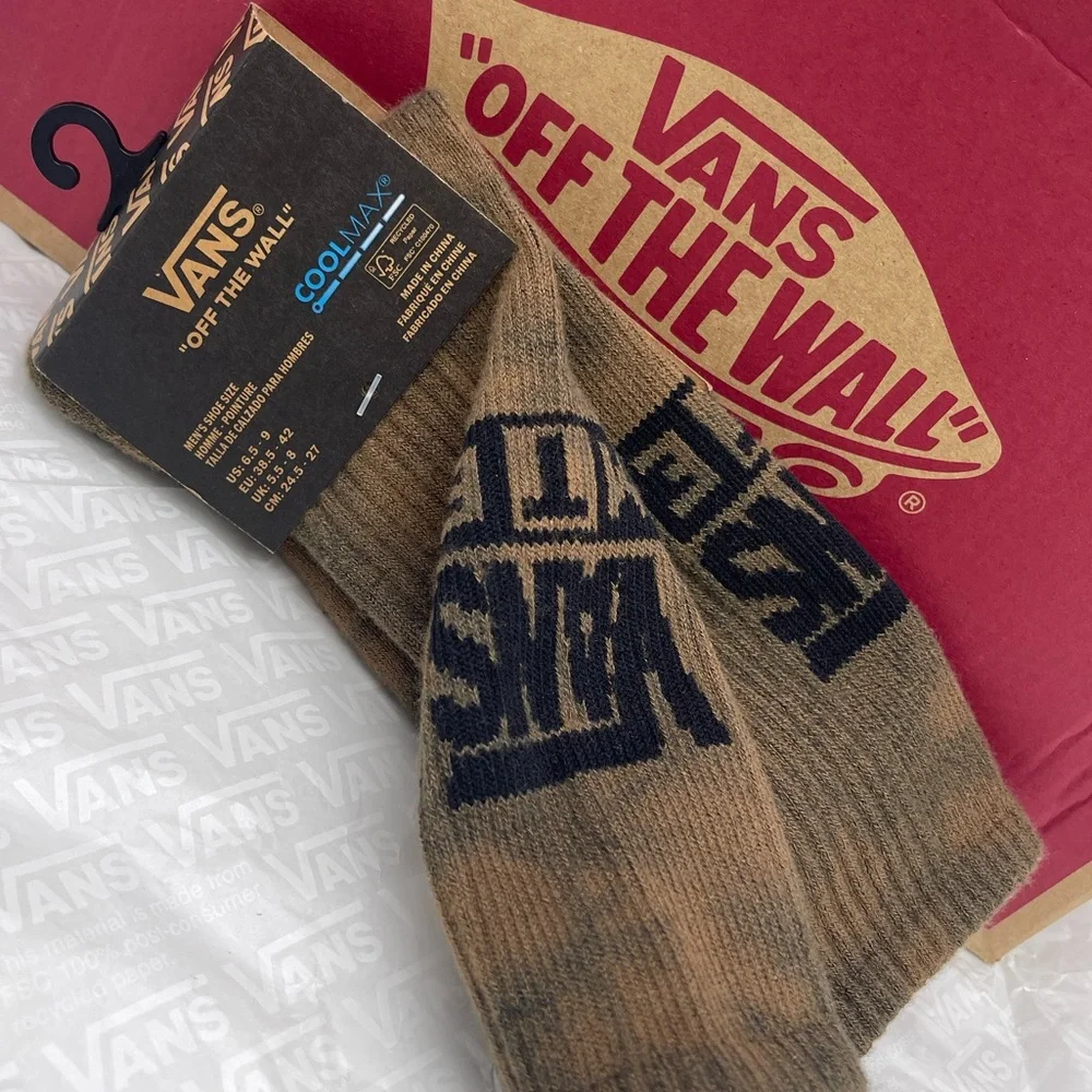 Vans socks features