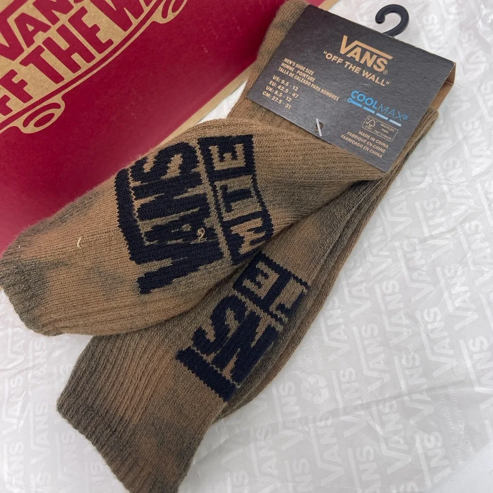 Vans socks features
