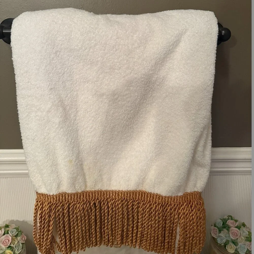 Stratford Homes Decorative Towels