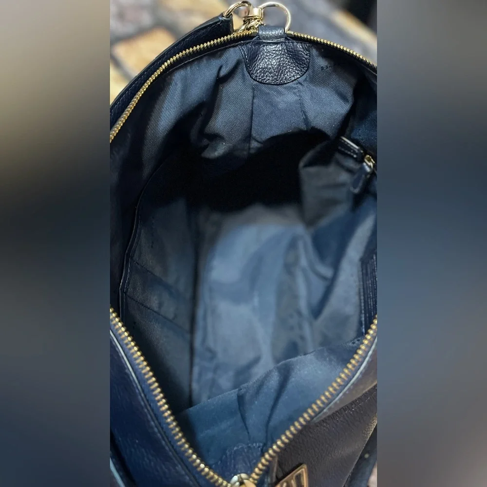 Coach owned lining