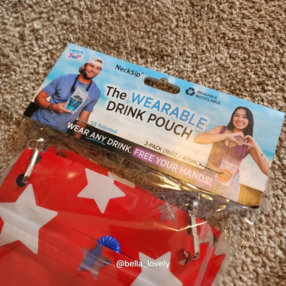 🏖 New! Wearable Drink Pouch - Set Of 2- Red White Blue