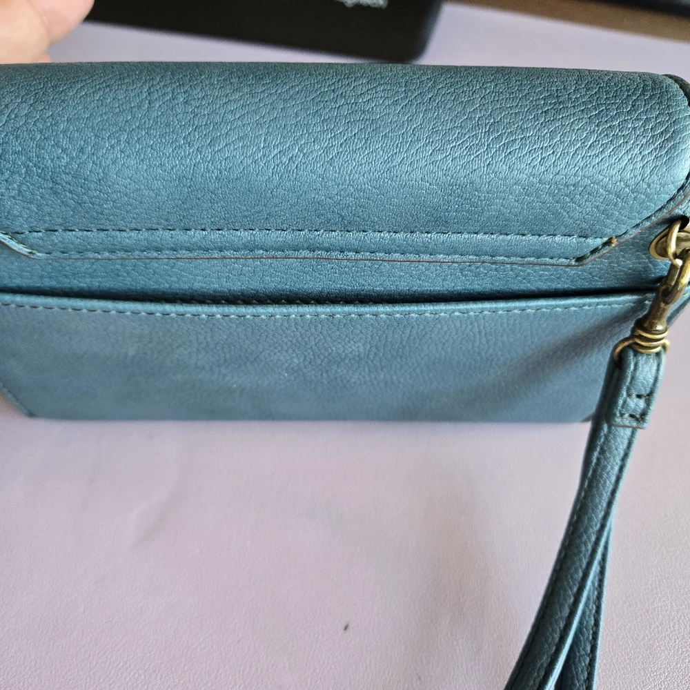 relic teal