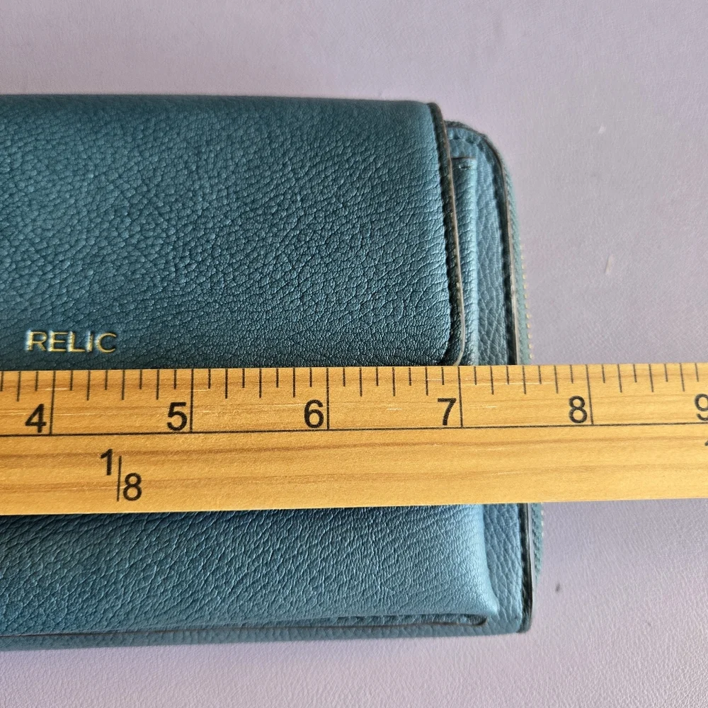 relic teal