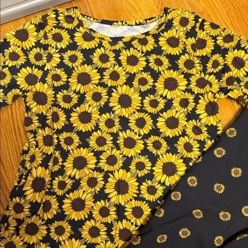 The Children's Place Yellow and Black Sunflower Long Sleeve Tees